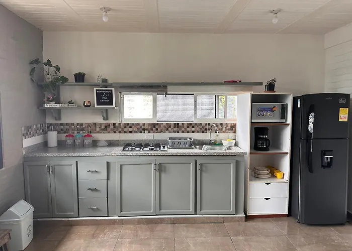 Moderno Apartamento En El Oeste De Cali