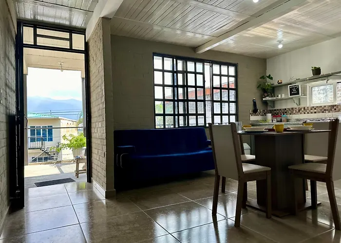 Moderno Apartamento En El Oeste De Cali