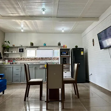 Moderno Apartamento En El Oeste De Cali Exterior photo